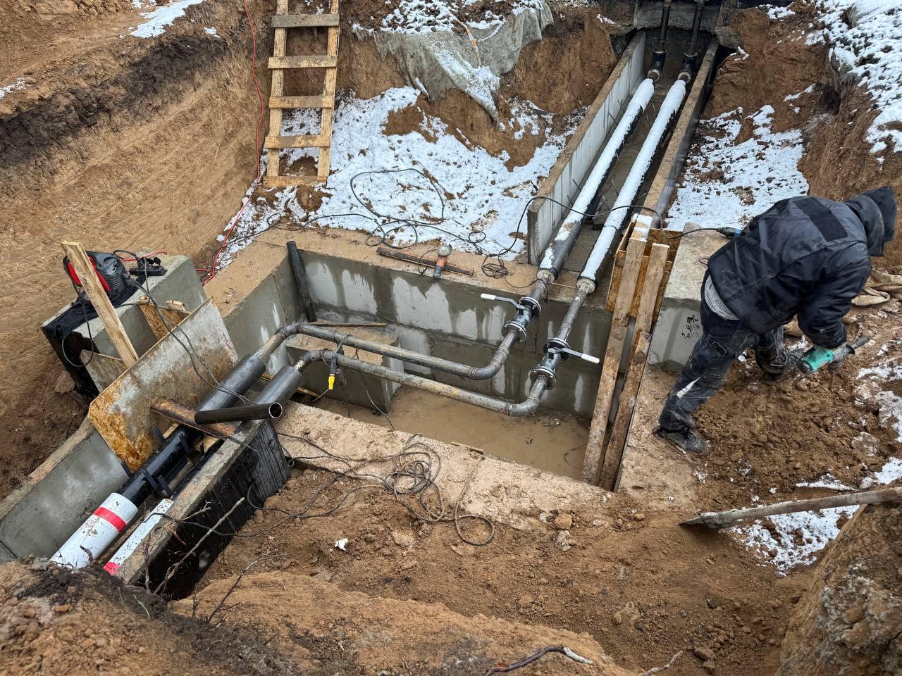 В Астраханке шефы завершили монтаж труб сетей теплоснабжения к новой блочно-модульной котельной В Астраханке шефы завершили монтаж труб сетей теплоснабжения к новой блочно-модульной котельной