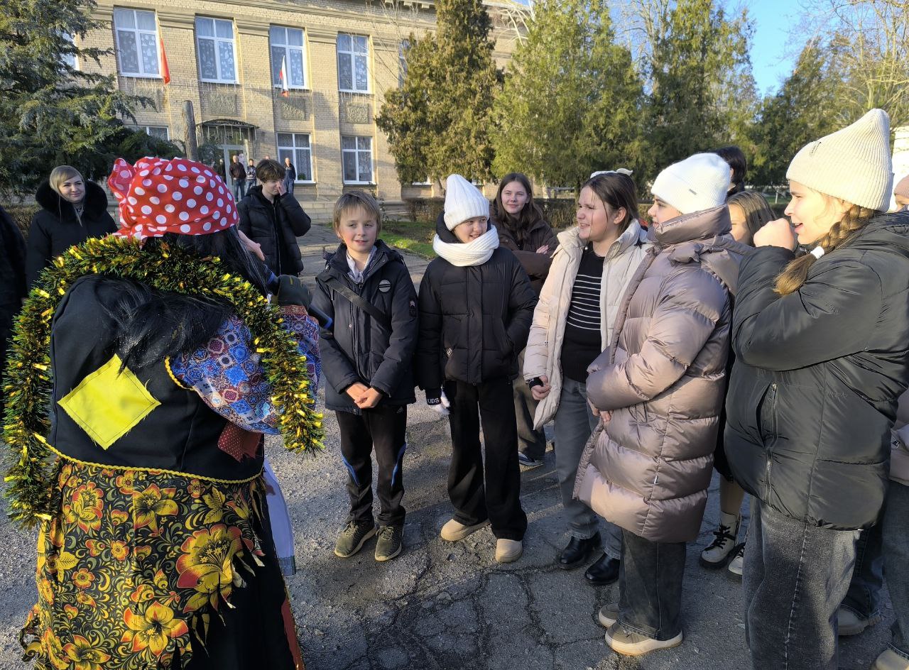 Александр Трудоношин: Несмотря на тёплую погоду, в воздухе уже витает зимнее волшебство Александр Трудоношин: Несмотря на тёплую погоду, в воздухе уже витает зимнее волшебство