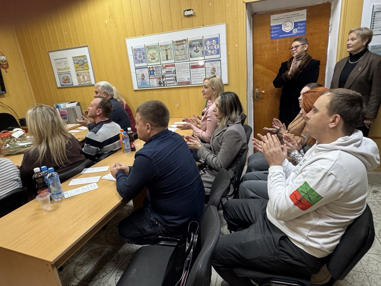 В Бердянске открылся первый пункт бесплатной правовой и психологической помощи несовершеннолетним В Бердянске открылся первый пункт бесплатной правовой и психологической помощи несовершеннолетним