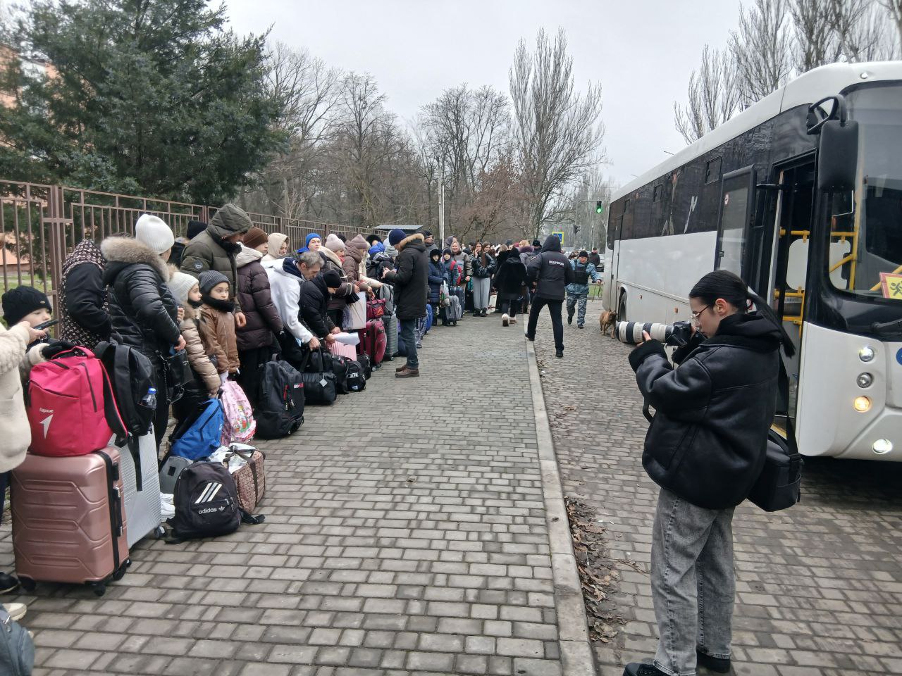 27 детей ветеранов СВО из Запорожской области отправились в московский Кремль на главную новогоднюю елку страны 27 детей ветеранов СВО из Запорожской области отправились в московский Кремль на главную новогоднюю елку страны