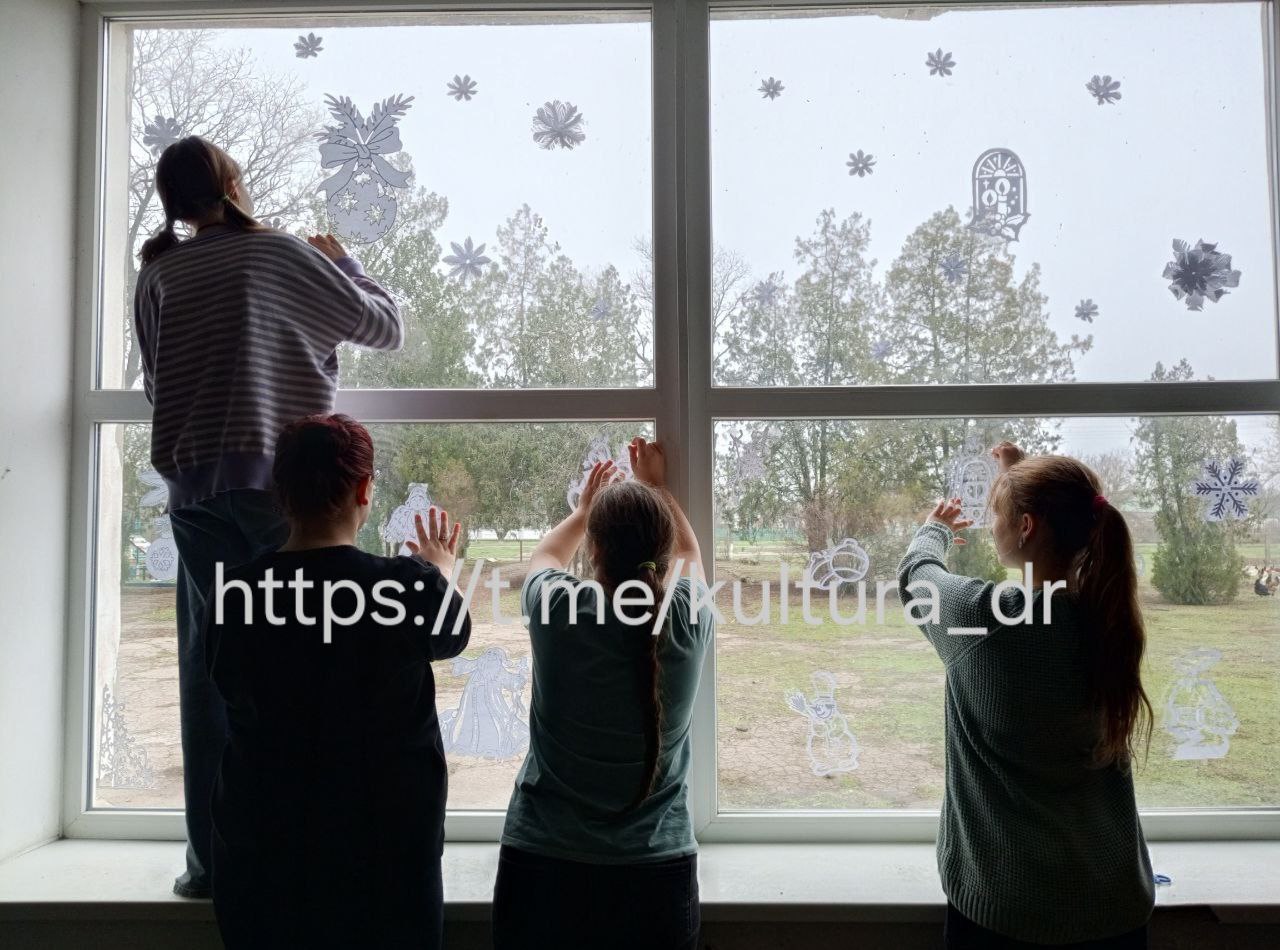 В Малобелозерском СК продолжается подготовка к Новогодним праздникам! В Малобелозерском СК продолжается подготовка к Новогодним праздникам!