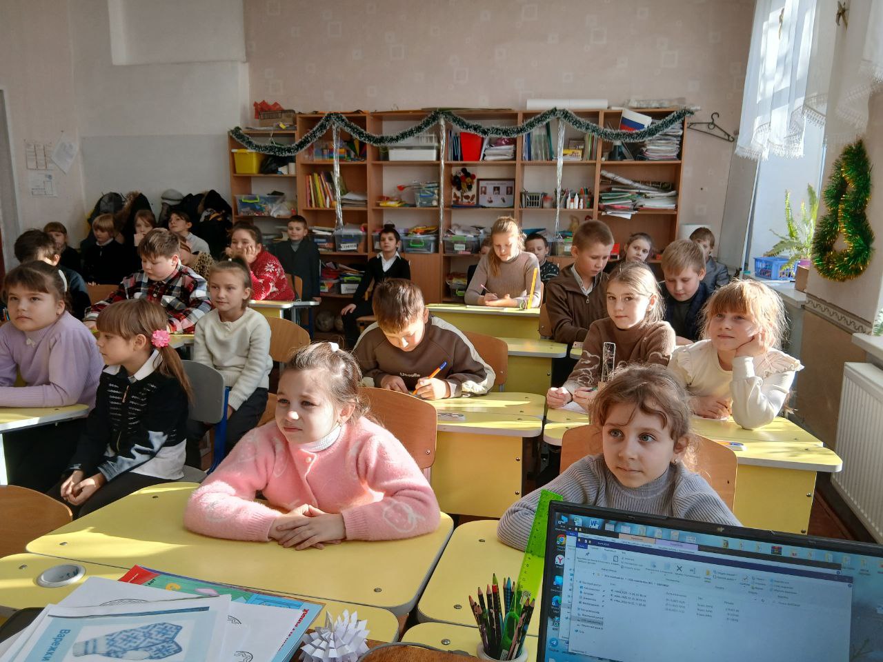 День варежки — тёплый и добрый праздник