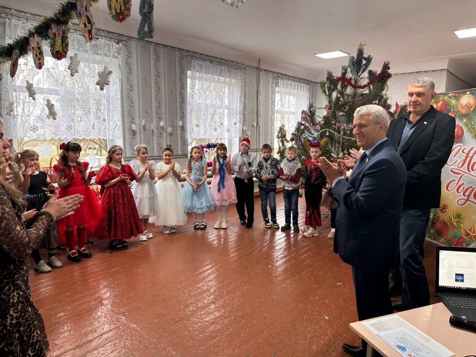 ������ �����������: � ����� ���������� ���������� ������� � ������� ������� ����������� ������� ������������������� ����� � 25 ��������������� ������