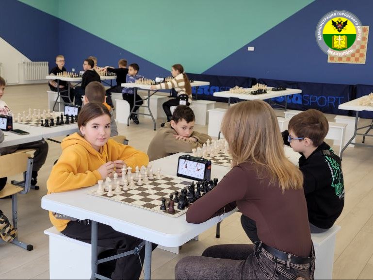 В шахматной школе города Мелитополь прошёл Новогодний блиц-турнир по шахматам В шахматной школе города Мелитополь прошёл Новогодний блиц-турнир по шахматам
