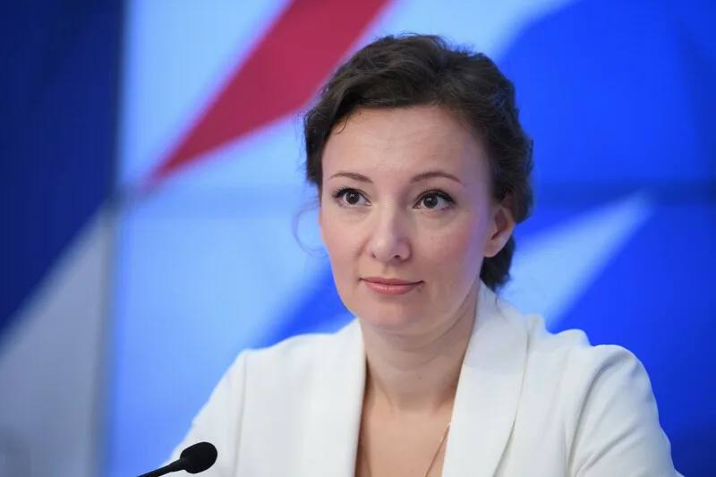 Сегодня свой день рождения отмечает Анна Юрьевна Кузнецова