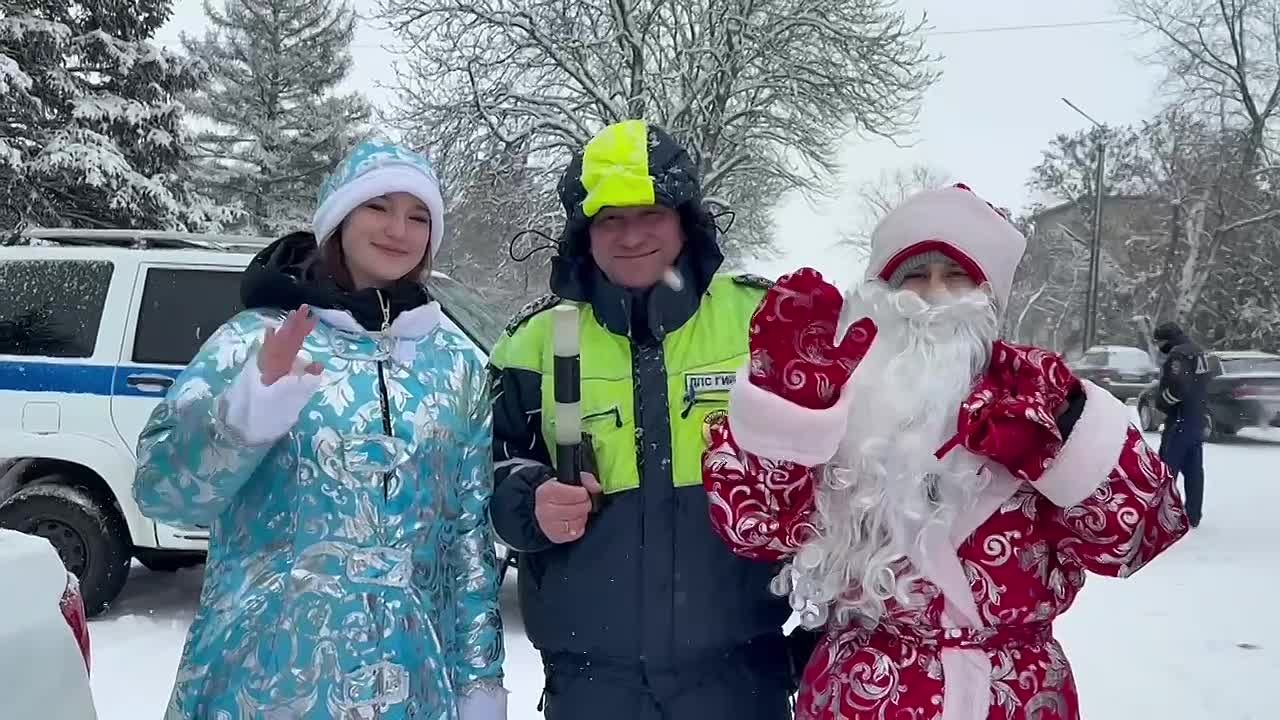 Молодежь Черниговки дарит новогоднее настроение!