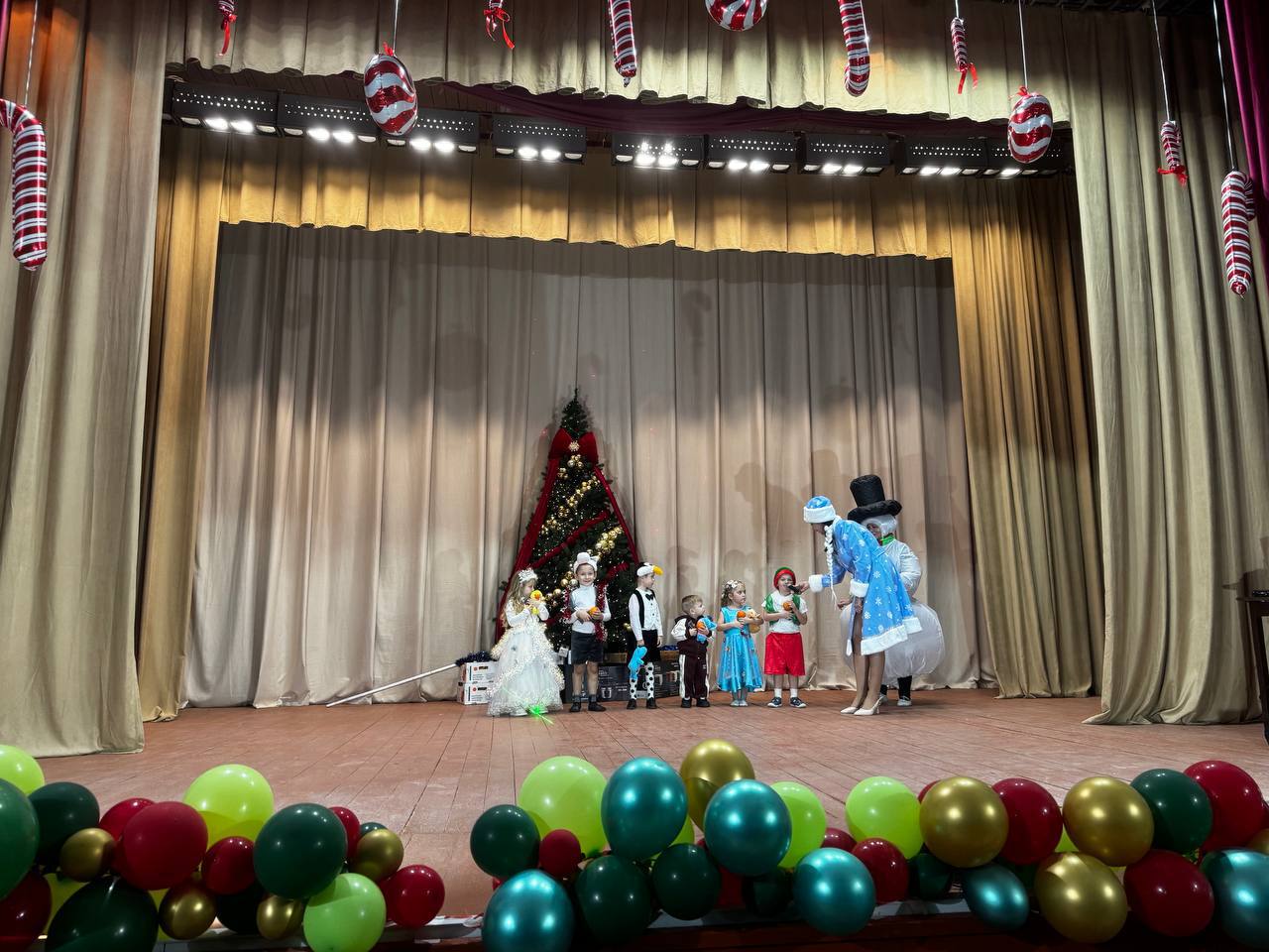 Новогодний концерт в селе Долинское объединил таланты и сердца