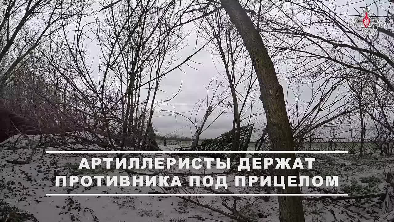 Врагу не скрыться. Расчёты «Гиацинта-Б» 49-й общевойсковой армии из состава группировки войск «Днепр» продолжают наносить огневое поражение формированиям ВСУ на правом берегу Днепра