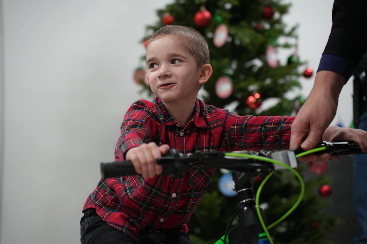 В рамках «Елки желаний» секретарь Запорожского регионального отделения партии «Единая Россия» детское исполнил желание В рамках «Елки желаний» секретарь Запорожского регионального отделения партии «Единая Россия» детское исполнил желание