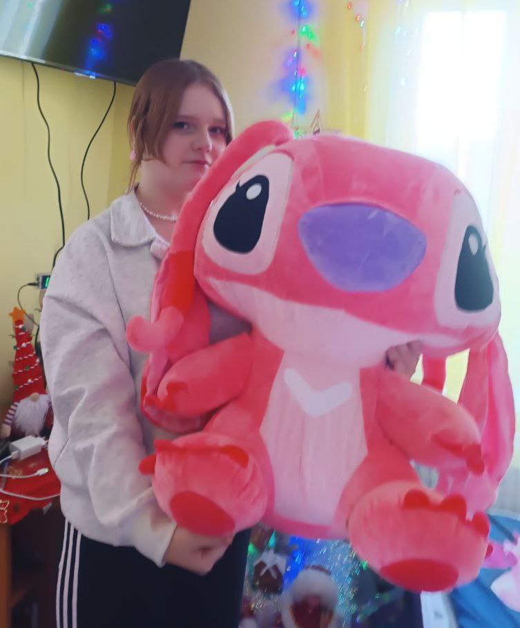 «Елка желаний» продолжает исполнять детские мечты