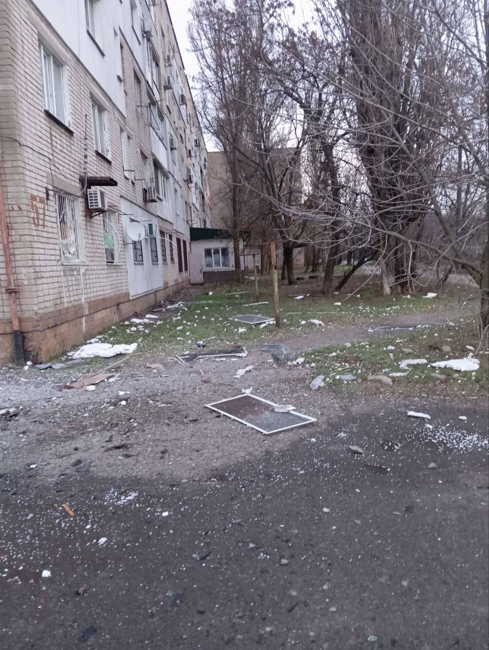 Беспилотники ВСУ ночью атаковали Бердянск в Запорожской области, сообщил губернатор региона Евгений Балицкий Беспилотники ВСУ ночью атаковали Бердянск в Запорожской области, сообщил губернатор региона Евгений Балицкий