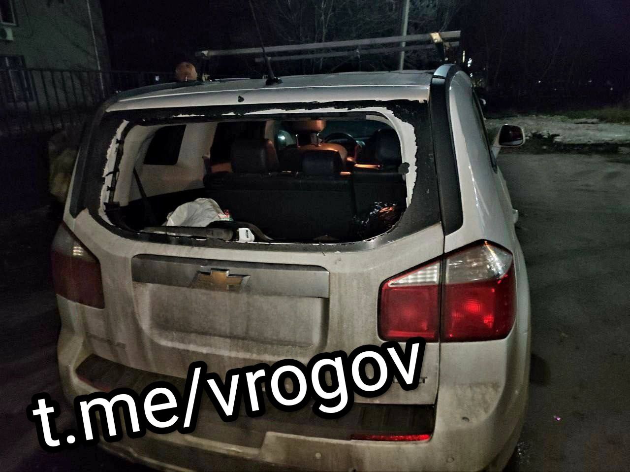 Владимир Рогов: Ещё фото с места атаки дрона ВСУ по жилой многоэтажке в Бердянске Владимир Рогов: Ещё фото с места атаки дрона ВСУ по жилой многоэтажке в Бердянске