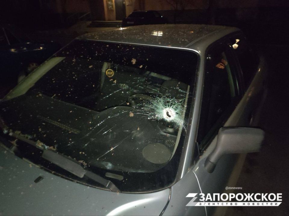 Фото последствий атаки украинских беспилотников на Бердянск Фото последствий атаки украинских беспилотников на Бердянск