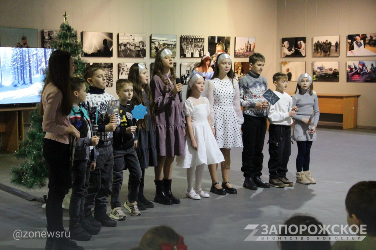 В Мелитополе прошли Рождественские елки для детей В Мелитополе прошли Рождественские елки для детей