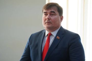 Сергей Золотарёв: Сегодня день рождения празднует Тарас Сергеевич Генов, депутат Мелитопольского городского Совета