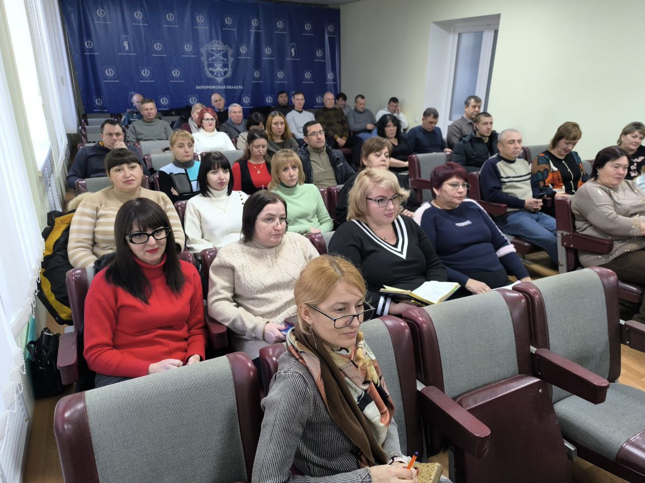 Глава Акимовского муниципального округа Александр Трудоношин провел первое в этом году большое расширенное совещание с аппаратом, Советом депутатов, шеф-регионом, начальниками теротделов, руководителями служб и ведомств Глава Акимовского муниципального округа Александр Трудоношин провел первое в этом году большое расширенное совещание с аппаратом, Советом депутатов, шеф-регионом, начальниками теротделов, руководителями служб и ведомств