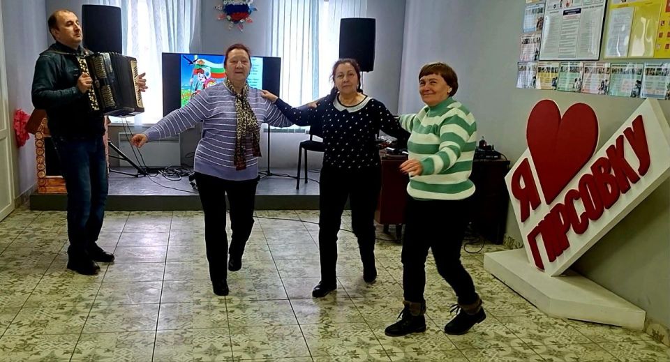 Бабин день в Гирсовском Доме культуры стал настоящим праздником души Бабин день в Гирсовском Доме культуры стал настоящим праздником души