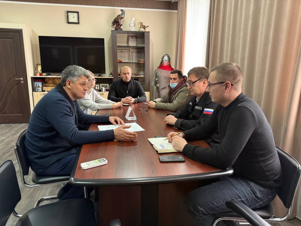 Александр Трудоношин: Перспективы увеличения численности ключевых автобусных маршрутов обсудили сегодня с исполняющим обязанности директора ГУП «АТЗ» («Автотранс Запорожской области») Владимиром Солнцевым