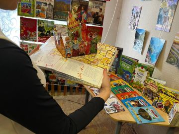 В Каменско-Днепровском округе активисты провели акцию ко Дню без интернета