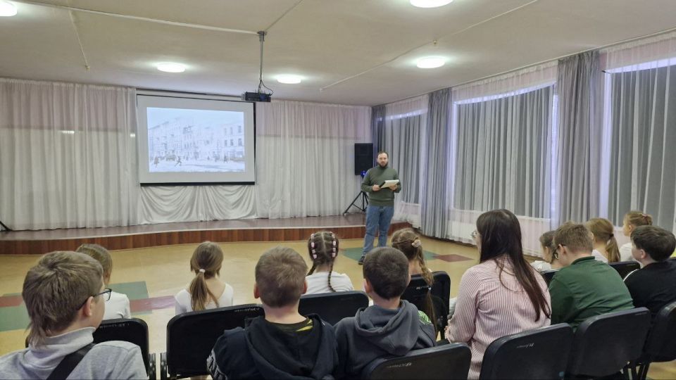 ���� �����-�����, ���� �������