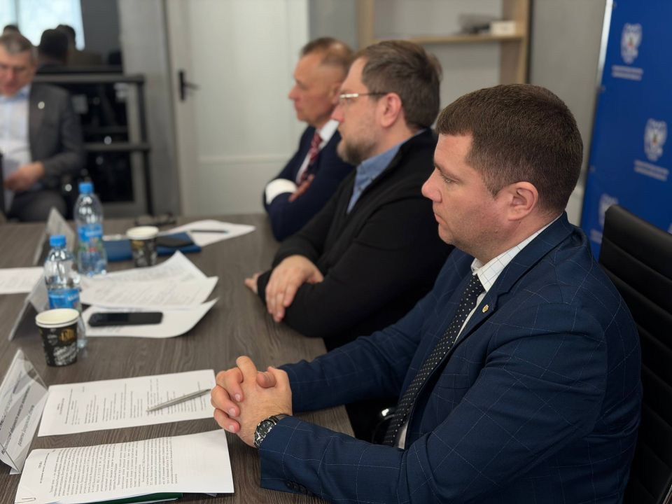 � ����������� ������� ������ �������������� ������ ����������� � ��������������: �������� ������� �������