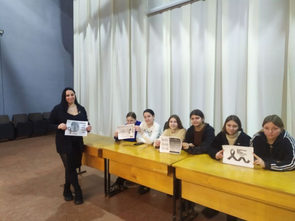 4 ������� - ��������� ���� ������ � ��������������� �������������.�