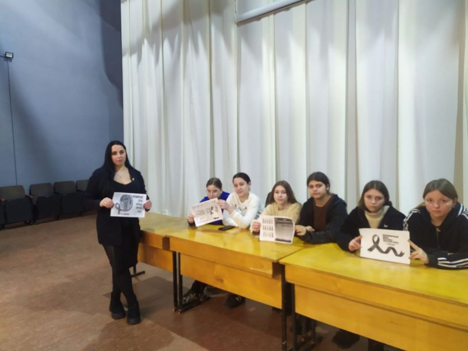 4 ������� - ��������� ���� ������ � ��������������� �������������.�