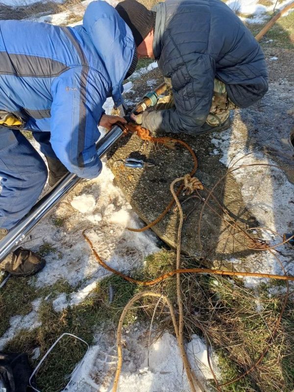 ��� "����" �������� ������ � ���� �������������� � ����