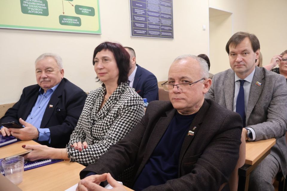 ������ �����������: � ����� ��������� ������� �� ���� �������� �������������� � ������������� ����������: ��������� � �������� � ����� ��������������� ���������