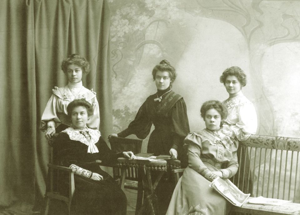 ���� ���� � ������� ������ 15 �������