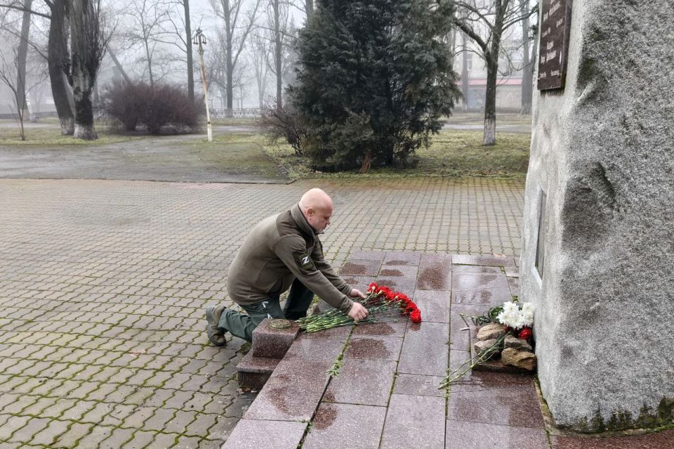 � ���������� ������� ������ ������-������������������