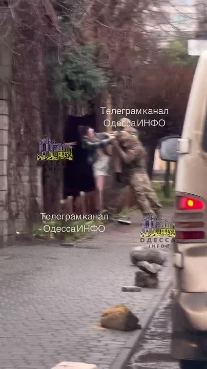 ���������� ���� ������� ����������� "���" � ��� "�������"