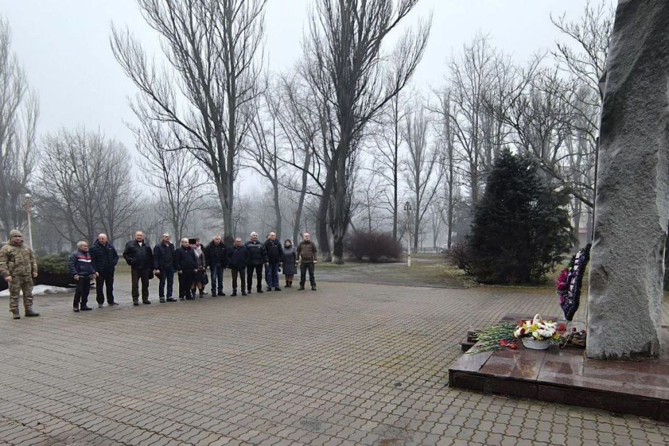 � ���������� ������� ������ ������-������������������