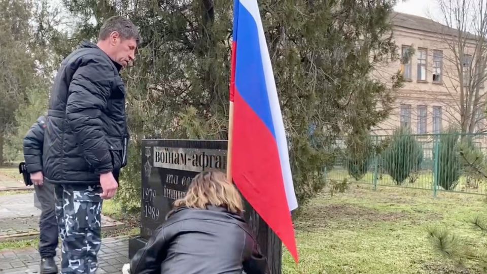 �������� ��������� ����� ������� ������ ������-������������������ � ����������