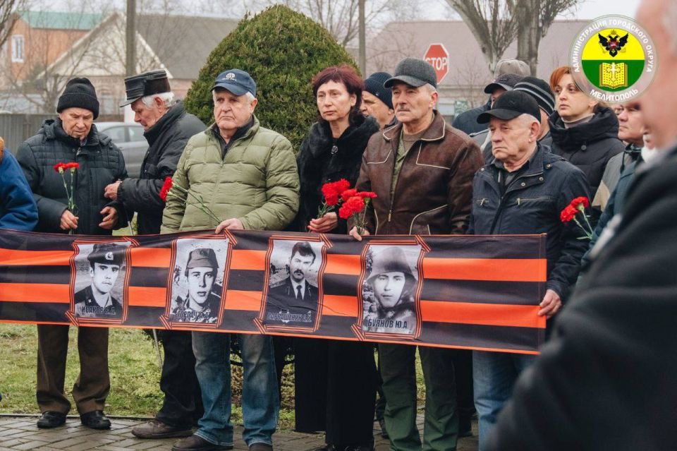 � ���������� ������� ������ ��������� � ���������� ������ �������� � �����������