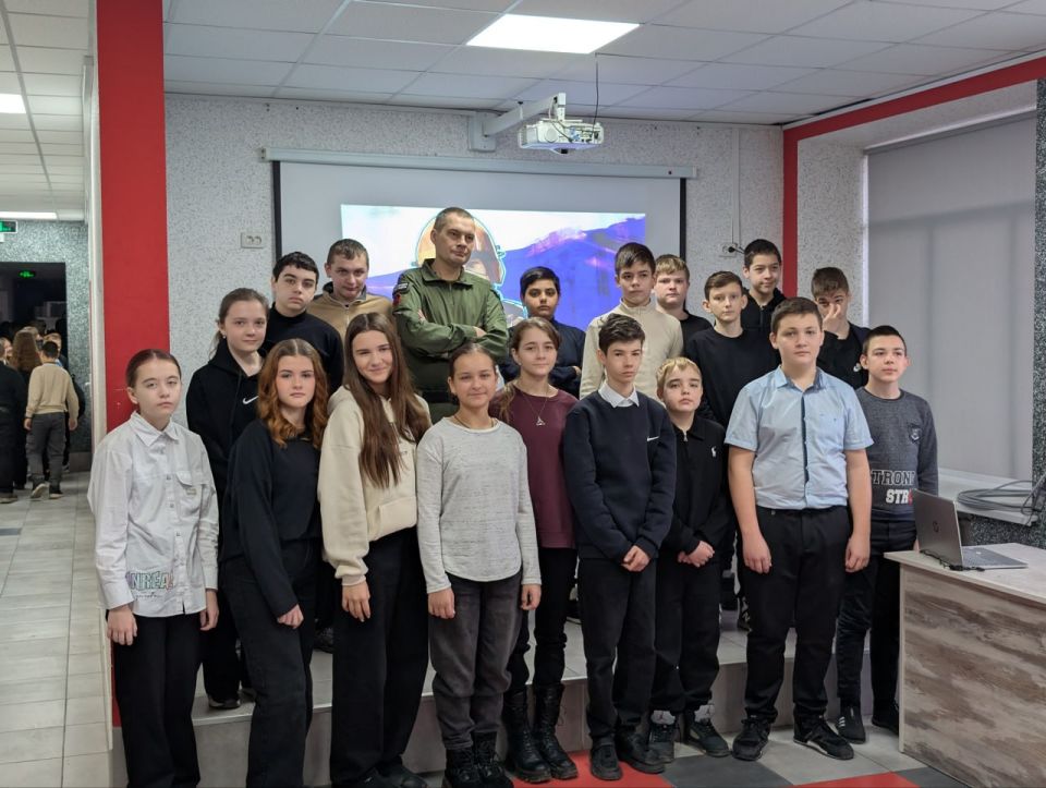 � ����� �8 ���������� ������ �������-��������� �������� � ��������� 6-9 ������� ���� ��� ���������: ������ ���������