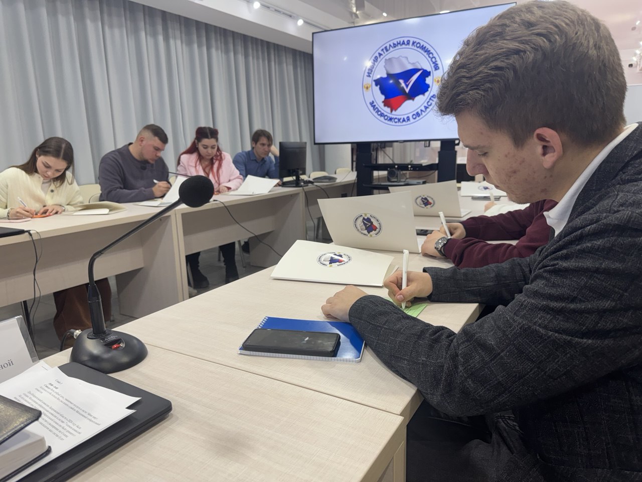 В Избиркоме Запорожской области стартовали мероприятия ко Дню молодого избирателя В Избиркоме Запорожской области стартовали мероприятия ко Дню молодого избирателя