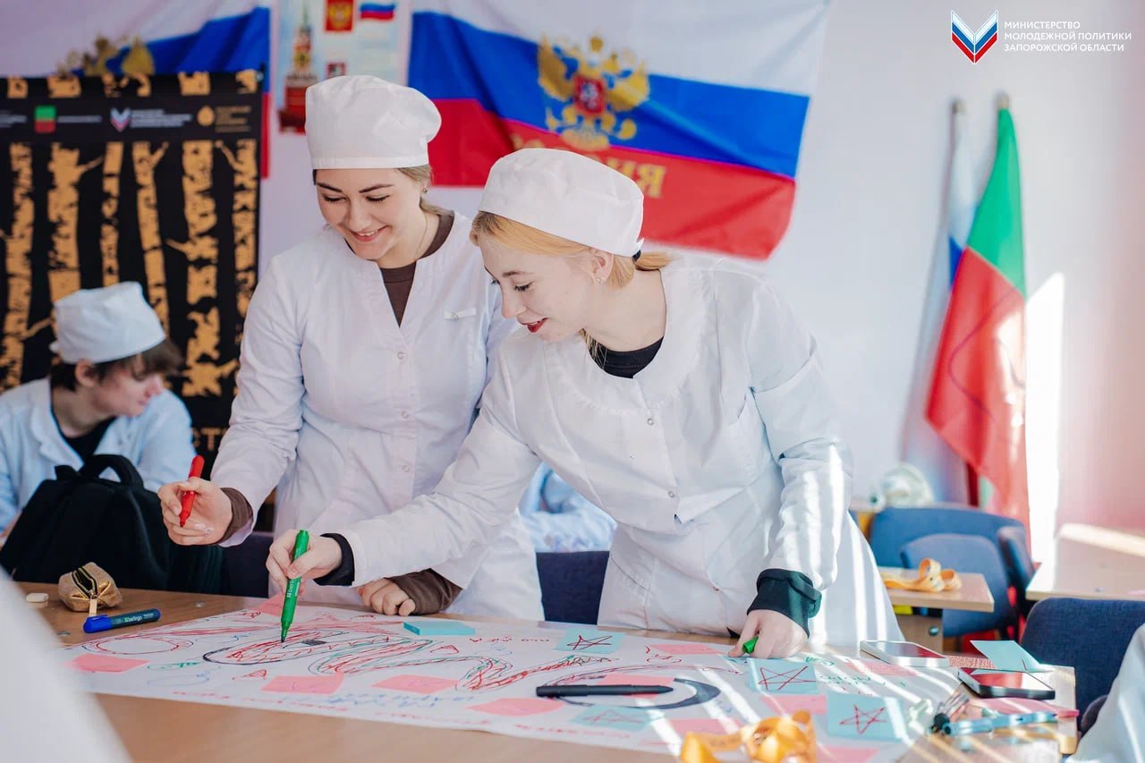 Деловая игра от «Кадровой школы РСМ» состоялась в Бердянске Деловая игра от «Кадровой школы РСМ» состоялась в Бердянске