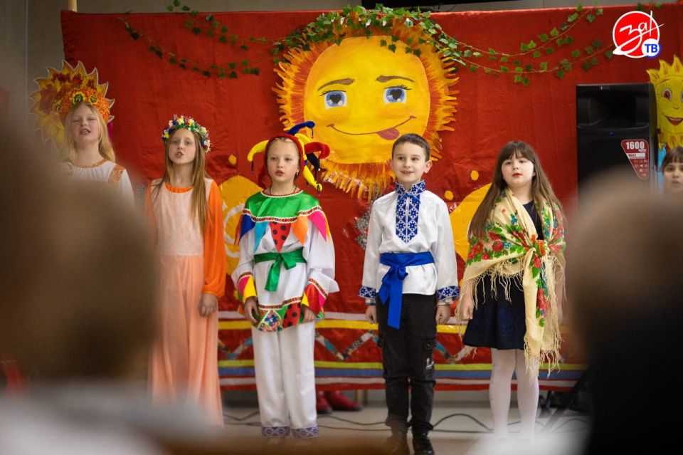 � ���������������� ���� �������� � ����������� ������ ����������� ����� ������������� ��� �����