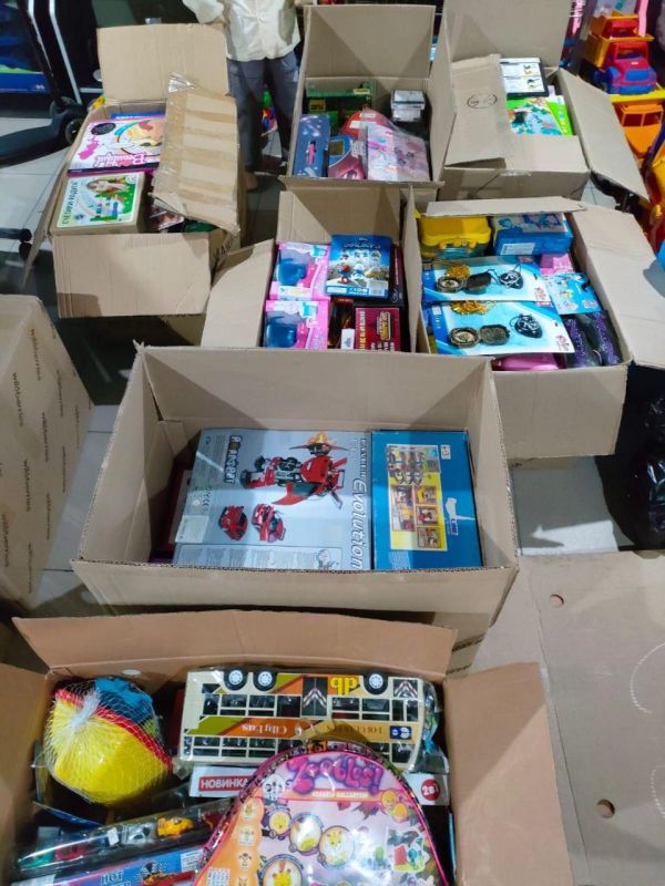 ����� 300 ������ ������ � ������� �������� �� ����������� ������ �������� ������ � ������������ �����