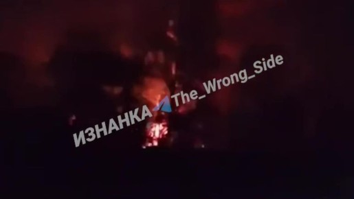 Владимир Разин: Свет вырубаем.. Прилет телеуправляемой герани по 150кВ подстанции "Александровская-2" в Запорожье. Местные жители также предоставили кадры объективного контроля