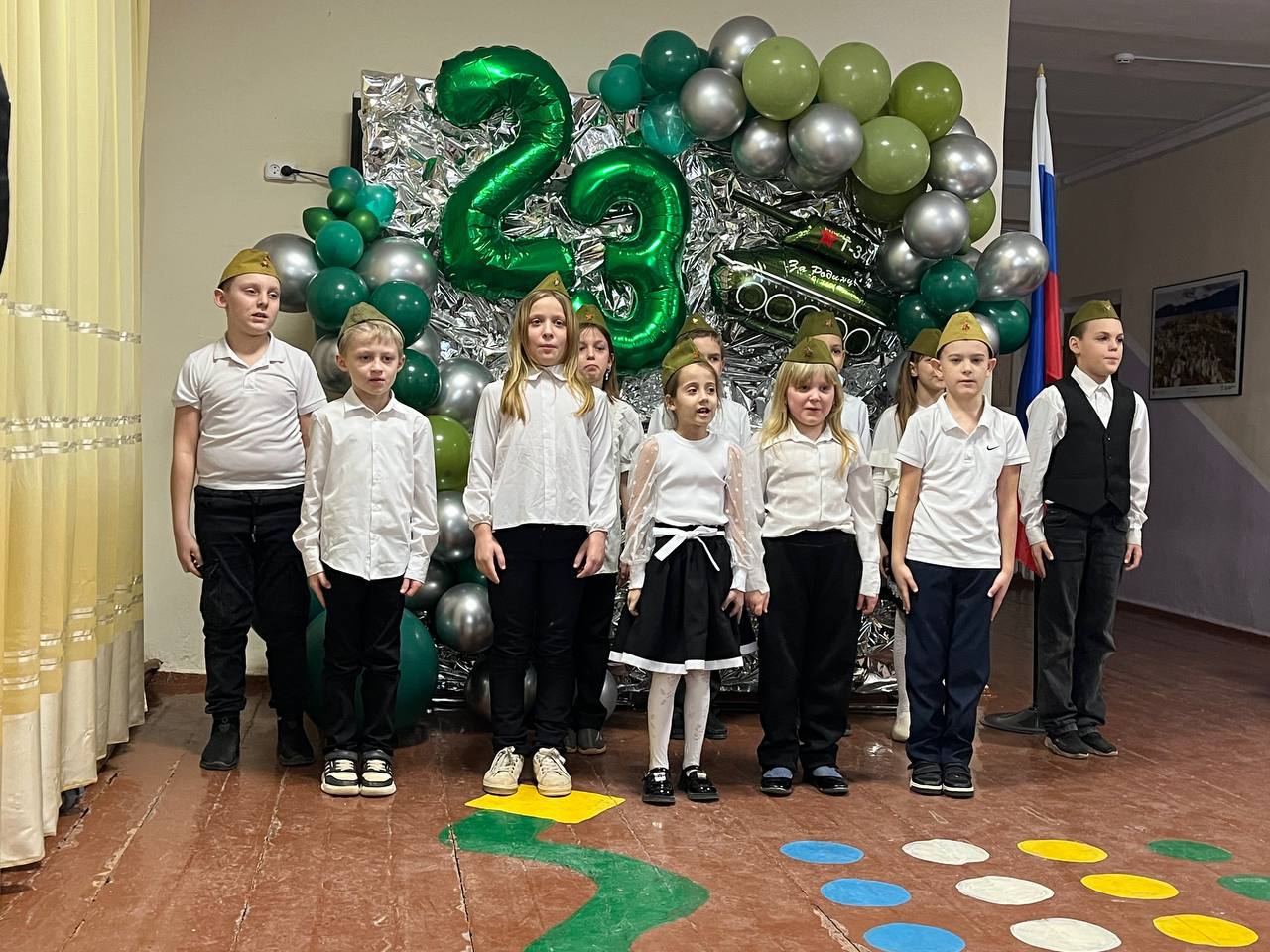 Праздничный концерт ко Дню защитника Отечества Праздничный концерт ко Дню защитника Отечества