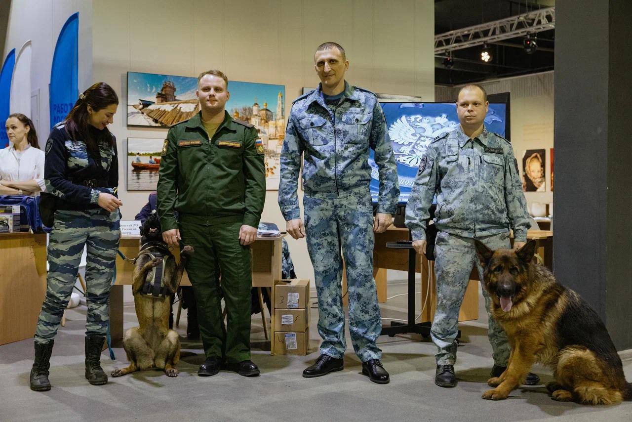 Евгений Балицкий: В Запорожской области прошёл масштабный патриотический фестиваль «Россия — моя история. Мужество», который собрал представителей силовых структур, военно-патриотических клубов и, конечно, нашу молодёжь Евгений Балицкий: В Запорожской области прошёл масштабный патриотический фестиваль «Россия — моя история. Мужество», который собрал представителей силовых структур, военно-патриотических клубов и, конечно, нашу молодёжь