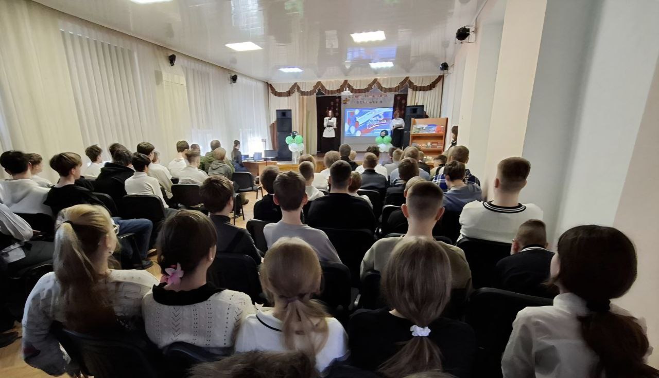 В Днепрорудненской средней общеобразовательной школе №1 «София» прошло мероприятие «Будь же мужчиной», посвященное Дню защитника Отечества В Днепрорудненской средней общеобразовательной школе №1 «София» прошло мероприятие «Будь же мужчиной», посвященное Дню защитника Отечества