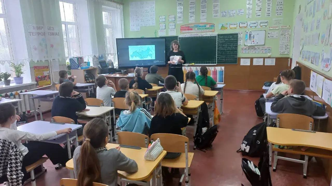 Дети получают первоначальные знания о выборах Дети получают первоначальные знания о выборах