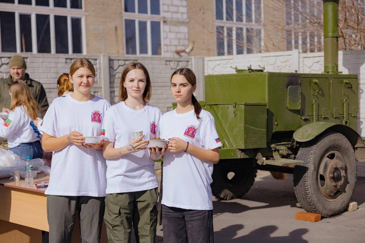 Евгений Балицкий: В Запорожской области прошёл масштабный патриотический фестиваль «Россия — моя история. Мужество», который собрал представителей силовых структур, военно-патриотических клубов и, конечно, нашу молодёжь Евгений Балицкий: В Запорожской области прошёл масштабный патриотический фестиваль «Россия — моя история. Мужество», который собрал представителей силовых структур, военно-патриотических клубов и, конечно, нашу молодёжь