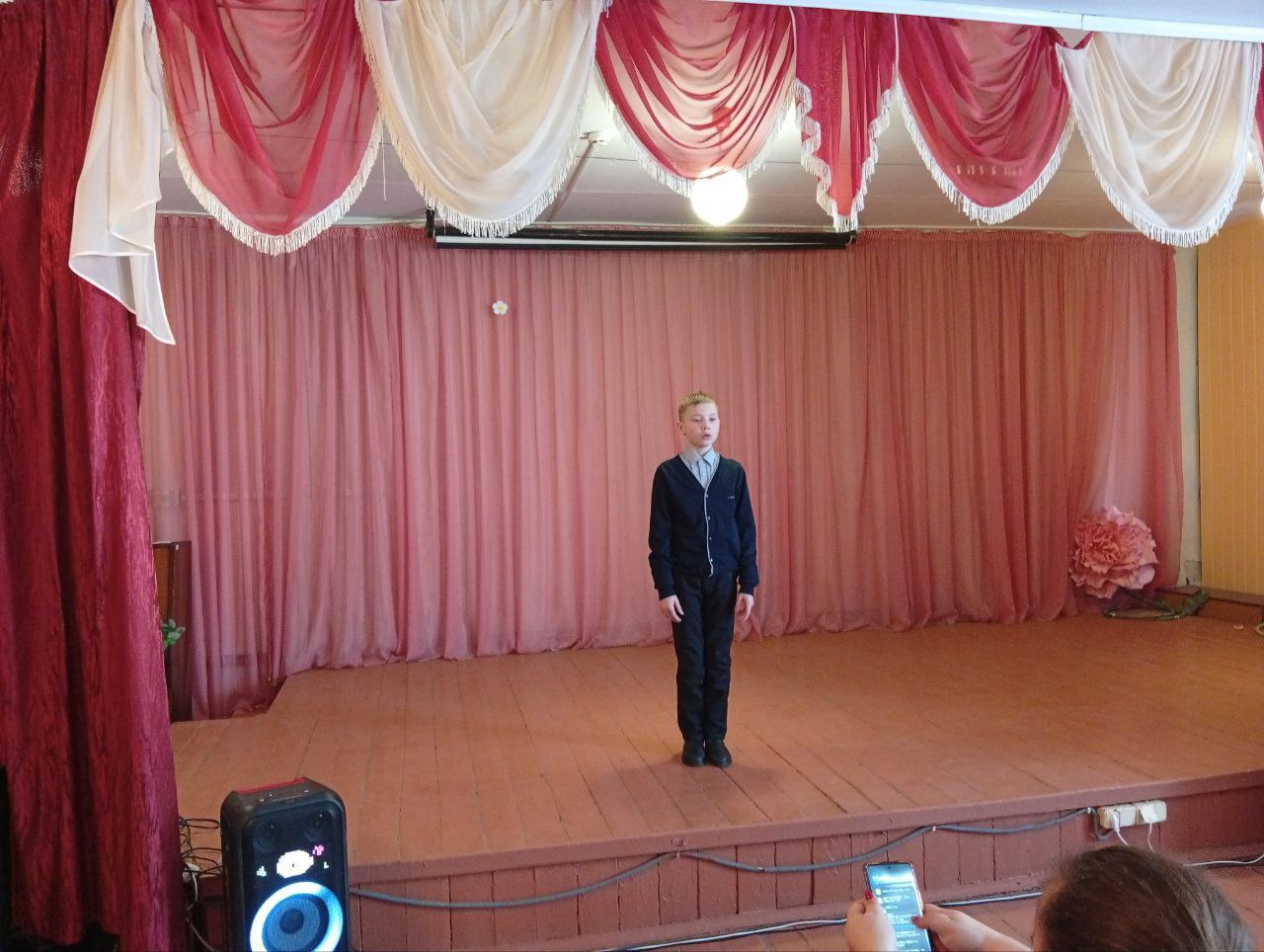 Концерт «Защитником быть — Родине служить» для младших школьников Концерт «Защитником быть — Родине служить» для младших школьников