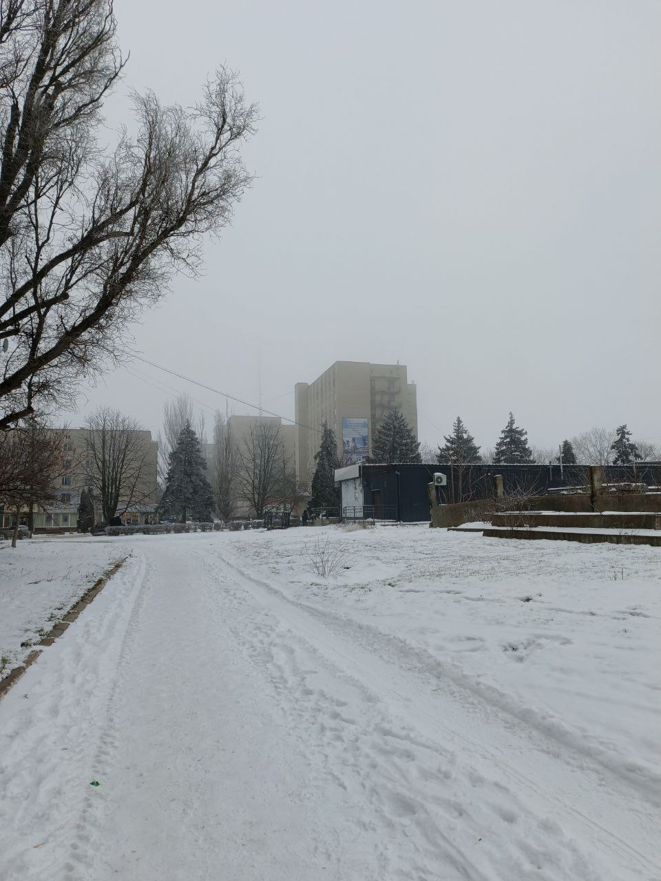 Доброго утра, друзья, вам желаем! Пусть вам сегодня всем повезет! Теплый привет мы отправляем– С лучиком солнца до вас он дойдет Доброго утра, друзья, вам желаем! Пусть вам сегодня всем повезет! Теплый привет мы отправляем– С лучиком солнца до вас он дойдет