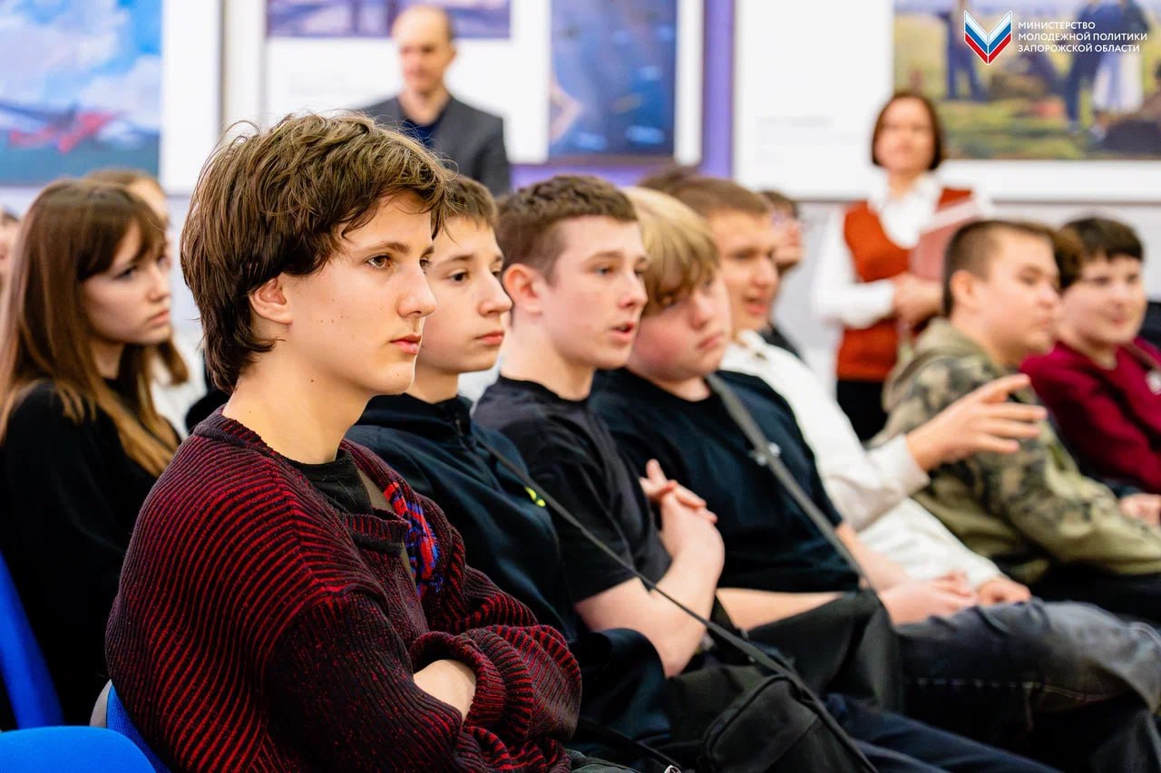 В Запорожской области стартовал проект «Очная школа нейросетей»! В Запорожской области стартовал проект «Очная школа нейросетей»!