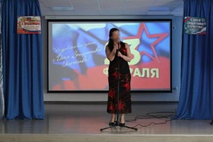 Праздничное выступление женщин в исправительной колонии №1